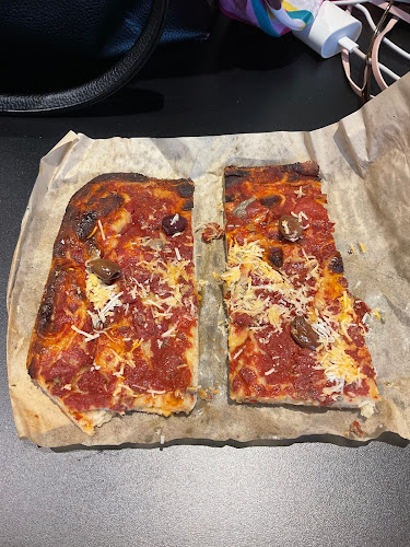 Mimmos Pizza, Font Honrada 32 - Gastronomía y hostelería