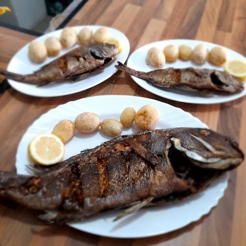 Bodegon Los Pescaitos