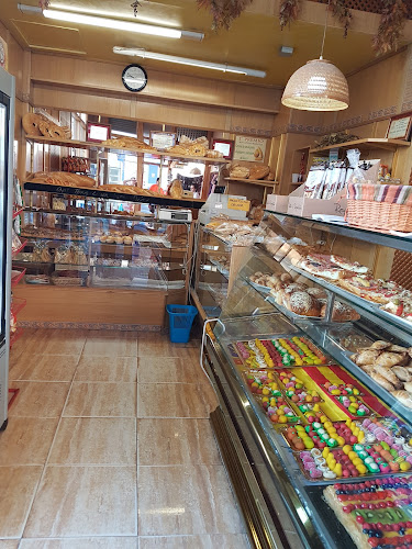 Panadería Pastelería Los Artesanos