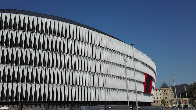 Comentarii opinii despre La Campa de los Ingleses · Taberna San Mamés