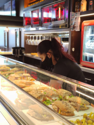 Reviews of Cafeteria Sport in Bilbao - Gastronomía y hostelería