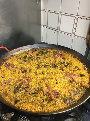 Opinii despre Rte brases i tertulia în Llíria - Gastronomía y hostelería