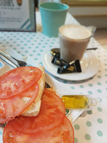 Rúa Rouco, 10, 36002 Pontevedra