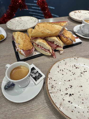 Comments and reviews of Beher Valencia | Tienda Jamón Ibérico