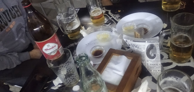 Comments and reviews of Bar CUSTOM GUITAR ROCK