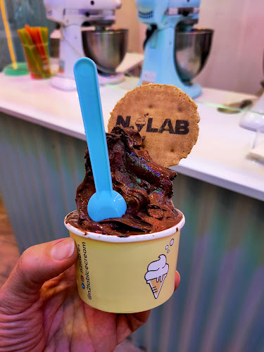 N2 Lab | Heladería en Madrid con nitrógeno líquido