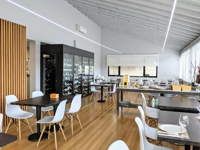 Opinii despre Restaurante Mollos e moios în San Xoán de Ortoño - Gastronomía y hostelería