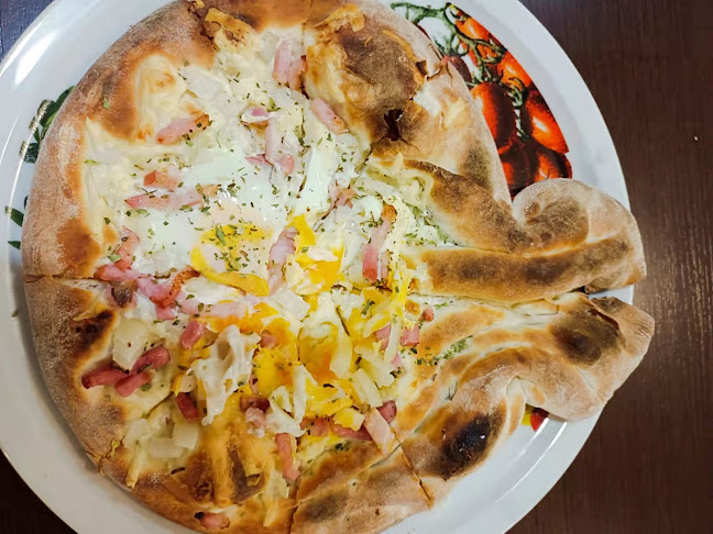 Piccolo Bar Restaurant