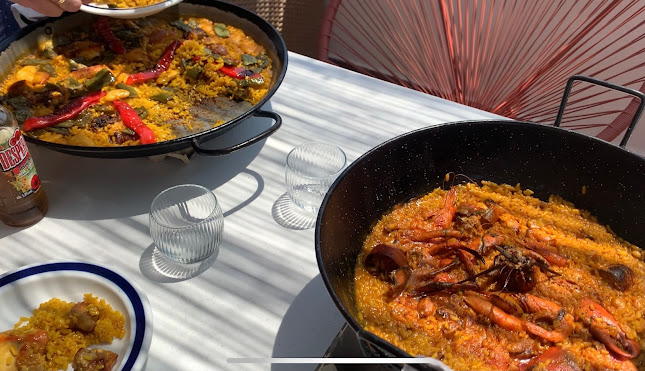 Restaurante EL TIMÓN comida mediterranea arroceria terraza frente al mar Phone number