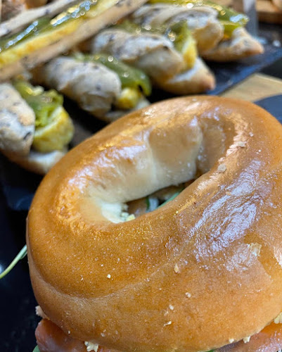 Comments and reviews of Cafetería-El Poblet de Xàtiva