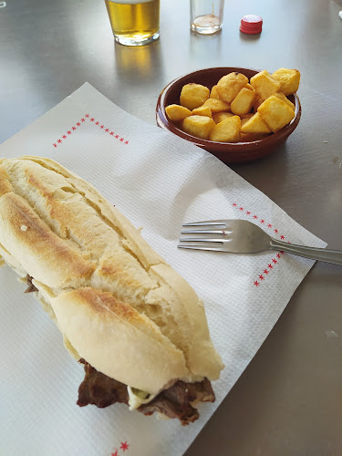 Bar CUSTOM GUITAR ROCK Open Times