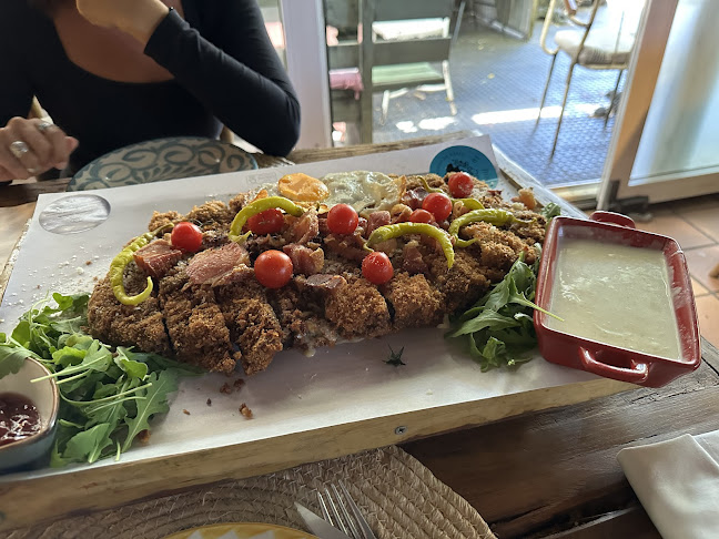 Mesón Dos Pozos y Jimena - Camargo