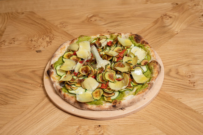 Trattoria Via Romana Open Times