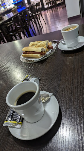 Opinii despre FORN DE PA, CAFETERIA SAYMA în Barcelona - Gastronomía y hostelería