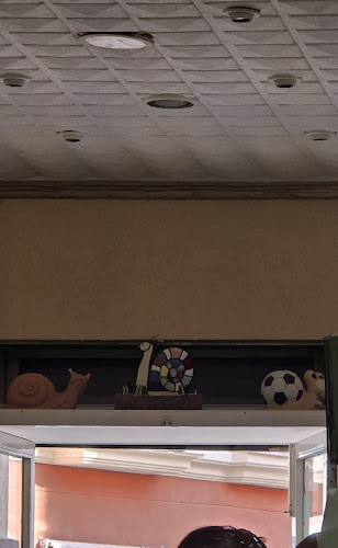 Opinii despre Bar El Caracol în Málaga - Gastronomía y hostelería