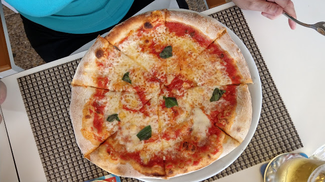 Restaurante Isla Bonita Phone number