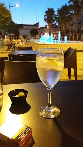 C. Marcos Orbaneja, 17, 41440 Lora del Río, Sevilla