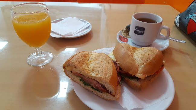 Opinii despre Cafeteria La Favorita în Las Palmas de Gran Canaria - Gastronomía y hostelería
