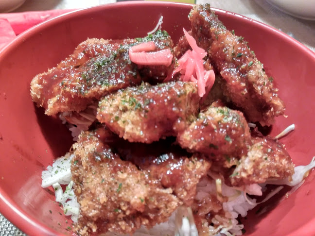 Restaurante Japonés - AKABEKO FUENGIROLA - Gastronomía y hostelería