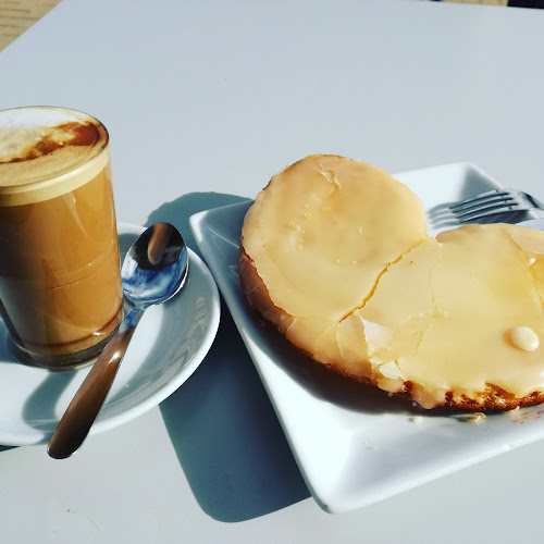 C. Manolete, 2, 41500 Alcalá de Guadaíra, Sevilla