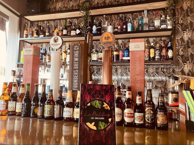 Opinii despre La Mala Tarde în Málaga - Gastronomía y hostelería