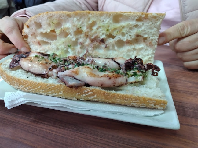 Bar Cerveceria Gin - La Pobla de Vallbona