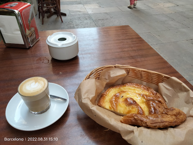 Comentarii opinii despre Croissanterie del Pi