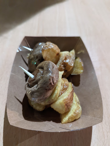 C. Cta. Castañones, 6, 24003 León