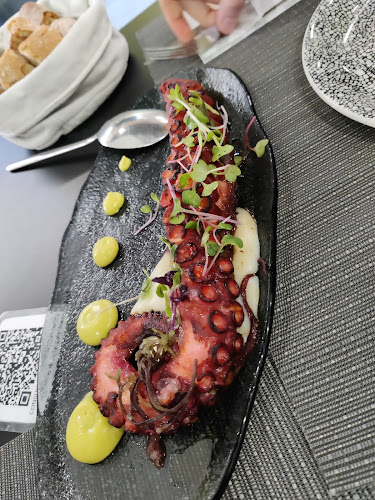 Monocromo vermuteria gastrounderground - Gastronomía y hostelería