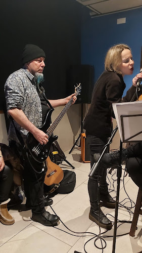 Bo. Altamira Auzoa, Basurto-Zorroza, 48002 Bilbao, Biscay