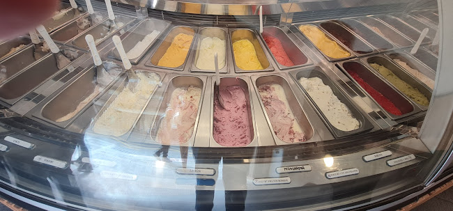 Reviews of Heladeria Bina bina in Zarautz - Gastronomía y hostelería