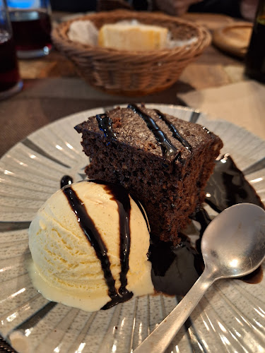 Restaurante MANDALON Open Times