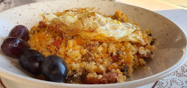 Las Melias Open Times