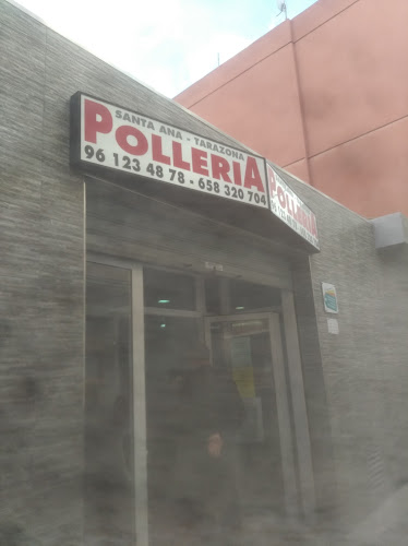 Opinii despre Polleria Santa Ana Tarazona în Picassent - Gastronomía y hostelería