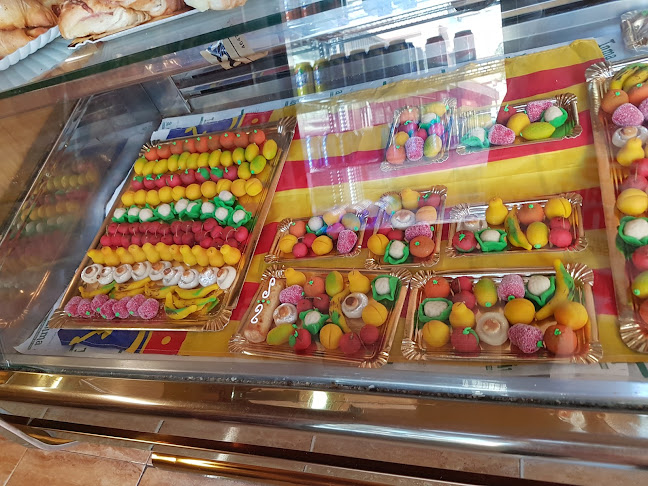 Panadería Pastelería Los Artesanos