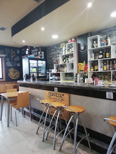 Pizzería Atenas - Melide