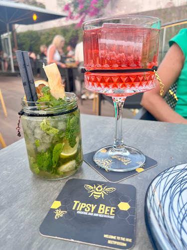 Tipsy Bee - Gastronomía y hostelería