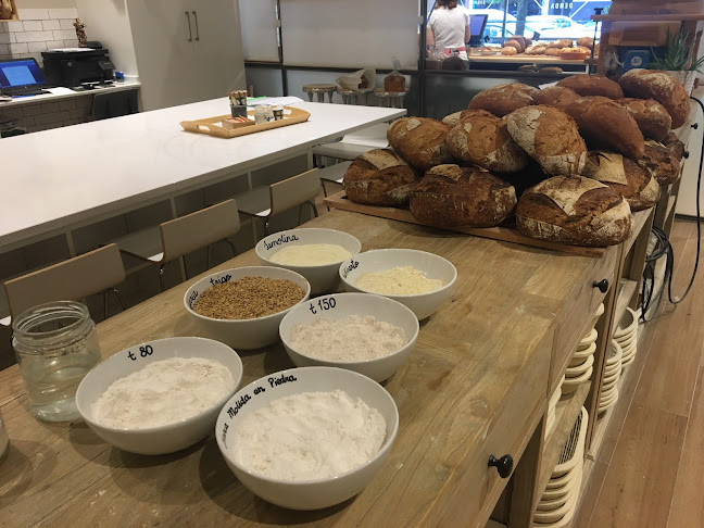 Calle Pintor Diaz de Olano margolaria Kalea, 11, 01008 Gasteiz, Araba