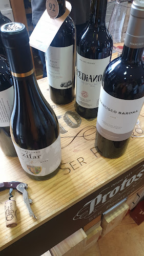 Vinos Ojosnegros SL - Peñafiel