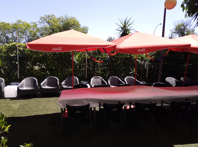 Av. del Reino Unido, 9, 41012 Sevilla