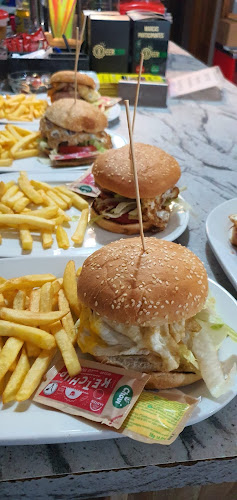 Comentarii opinii despre BAR CHARLY