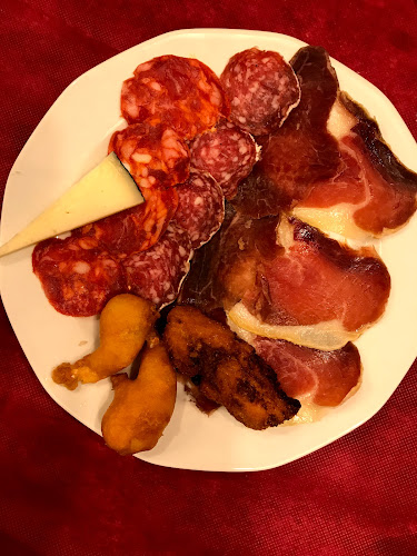 Calle López Castrillón, 1, 24003 León