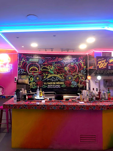 Opinii despre La Fábrica del Taco Sant Antoni în Barcelona - Gastronomía y hostelería