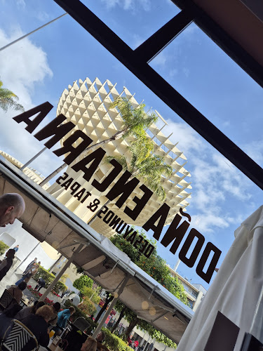 Plaza de la Encarnación, C. Puente y Pellón, 24, 41003 Sevilla