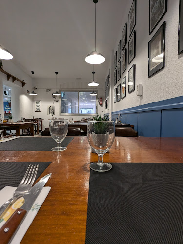 Cafeteria Restaurant Chaplin Phone number