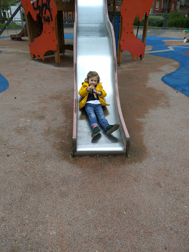 Calle, Arturo Campion Kalea, N 20, bajo, 20303 Irun, Gipuzkoa