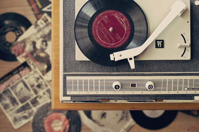 Comentarii opinii despre El Tocadiscos PUB Club Nocturno