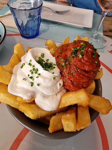 Opinii despre Restaurante La Singular în Vilanova i la Geltrú - Gastronomía y hostelería