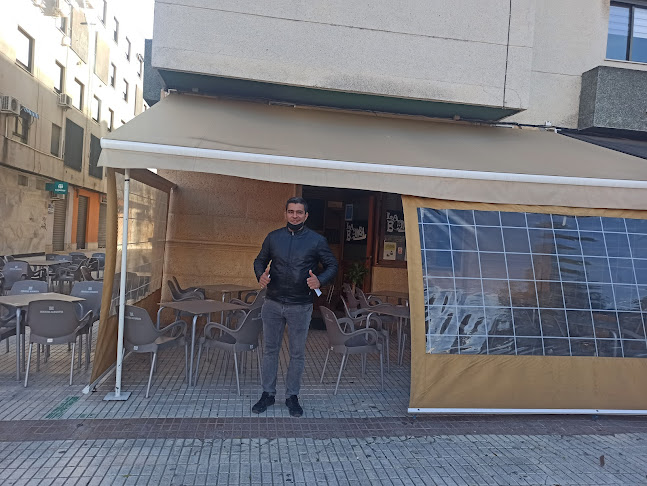 Opinii despre La Bomba Hamburguesería în Benetússer - Gastronomía y hostelería