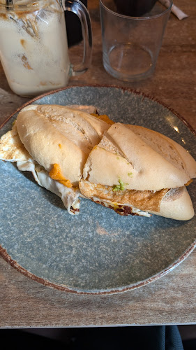 Hangar Café Open Times